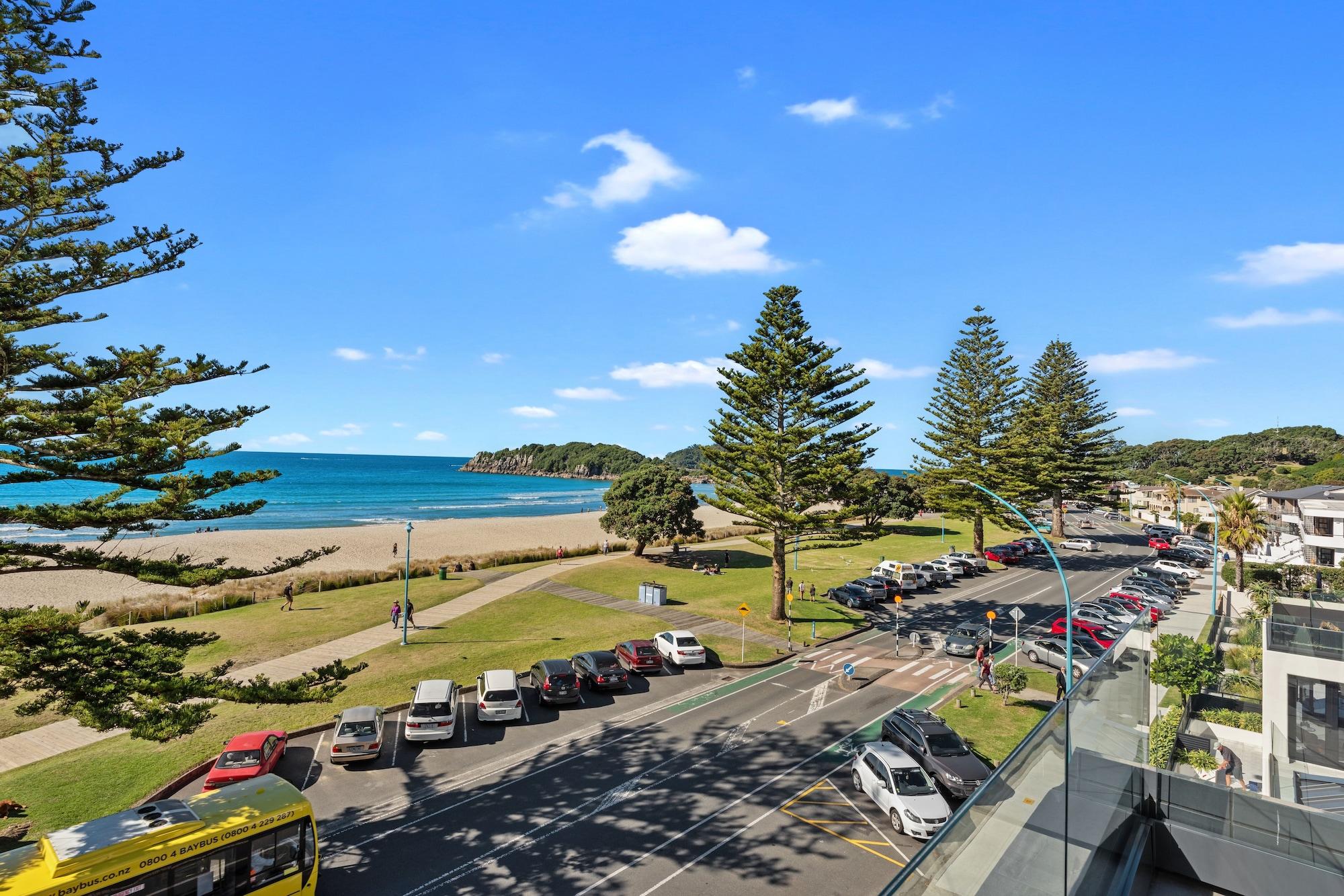 Pavilion Beachfront Apartments Маунт-Маунгани Экстерьер фото