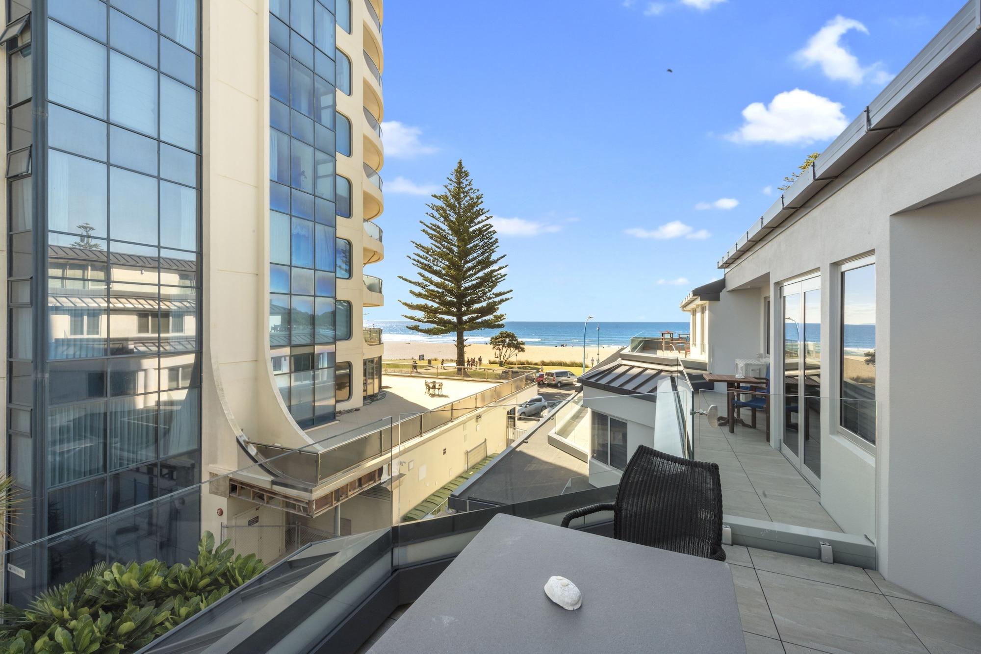 Pavilion Beachfront Apartments Маунт-Маунгани Экстерьер фото